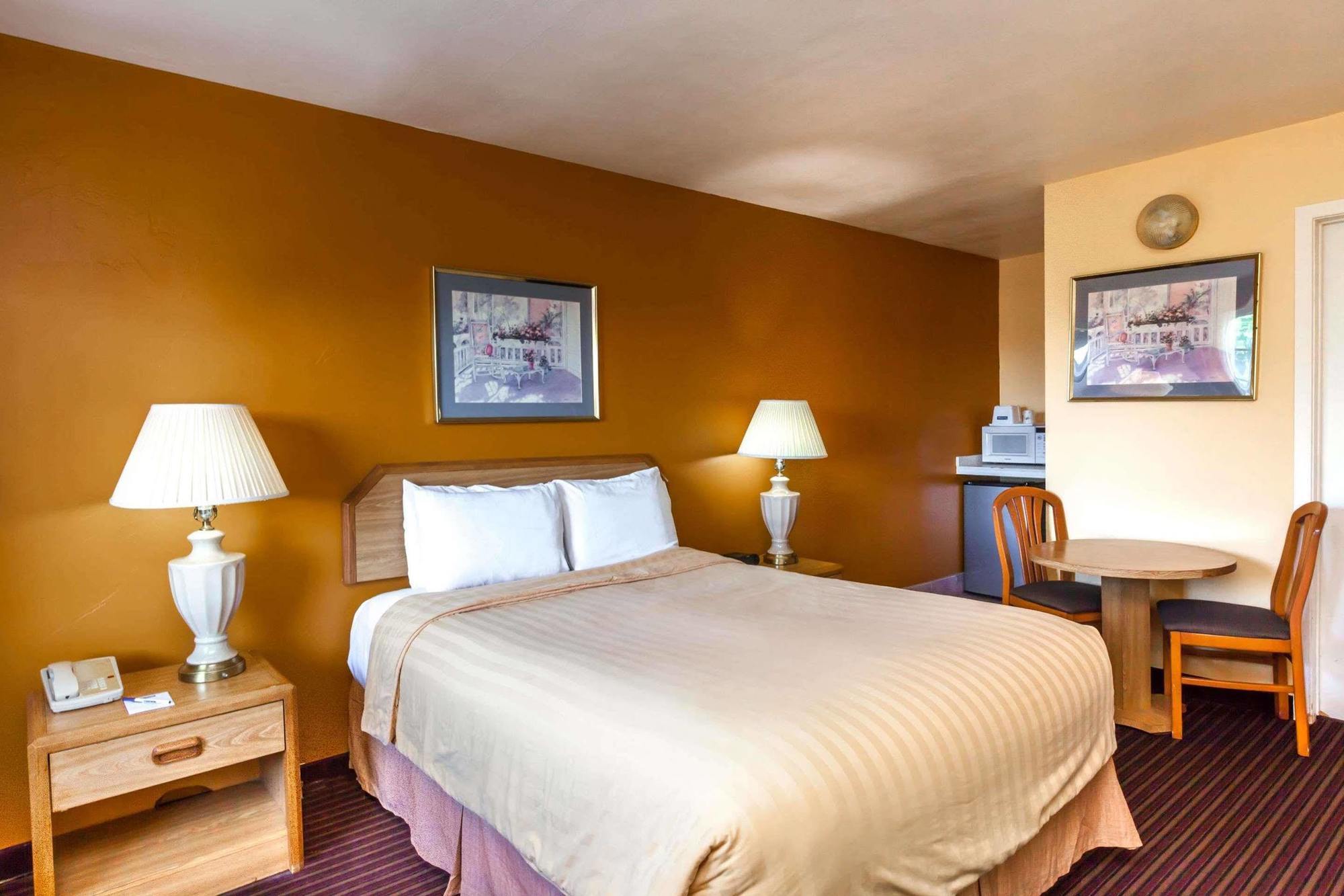 University Inn At San Luis Obispo Exterior foto